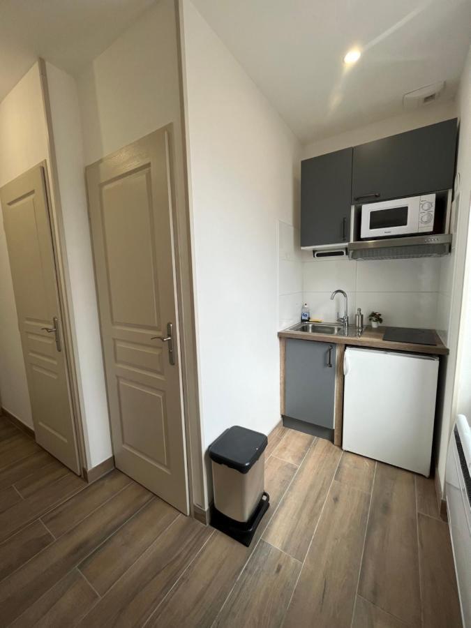 Appartement entièrement rénové à 15min de Lyon Saint-Fons Esterno foto